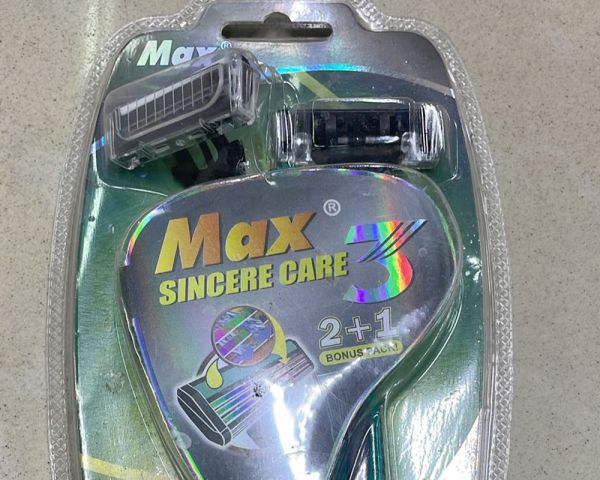 Бритва MAX одноразовая